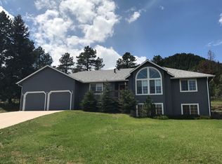 822 Red Eagle Ct, Woodland Park, CO 80863