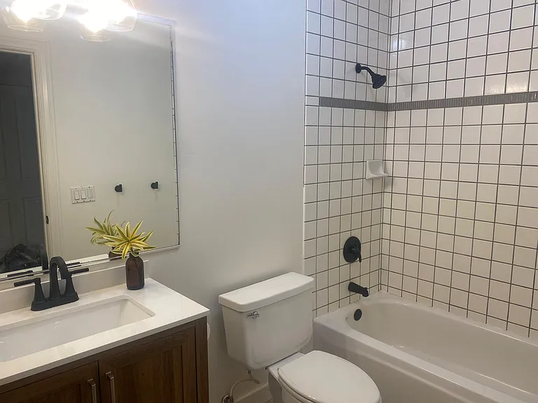 3975 Kalakaua Pl — Photo 8
