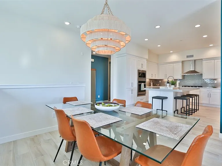 1529 Doheny Way — Photo 13