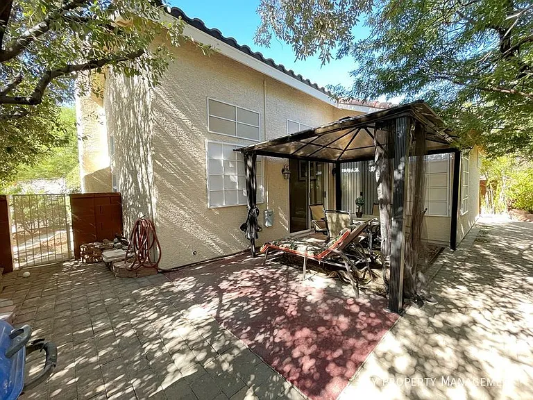26 Avenida Picasso — Photo 19