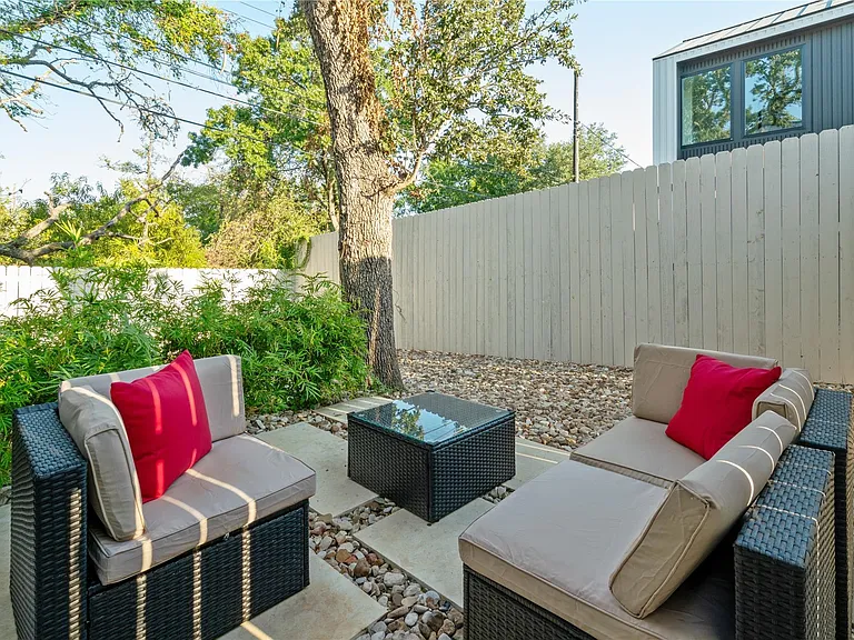 7505 Wynne Ln #2 — Photo 20