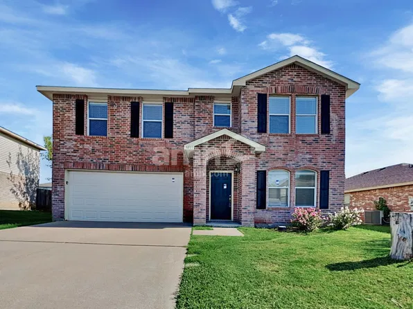 1039 Mazourka Dr, Arlington, TX 76001