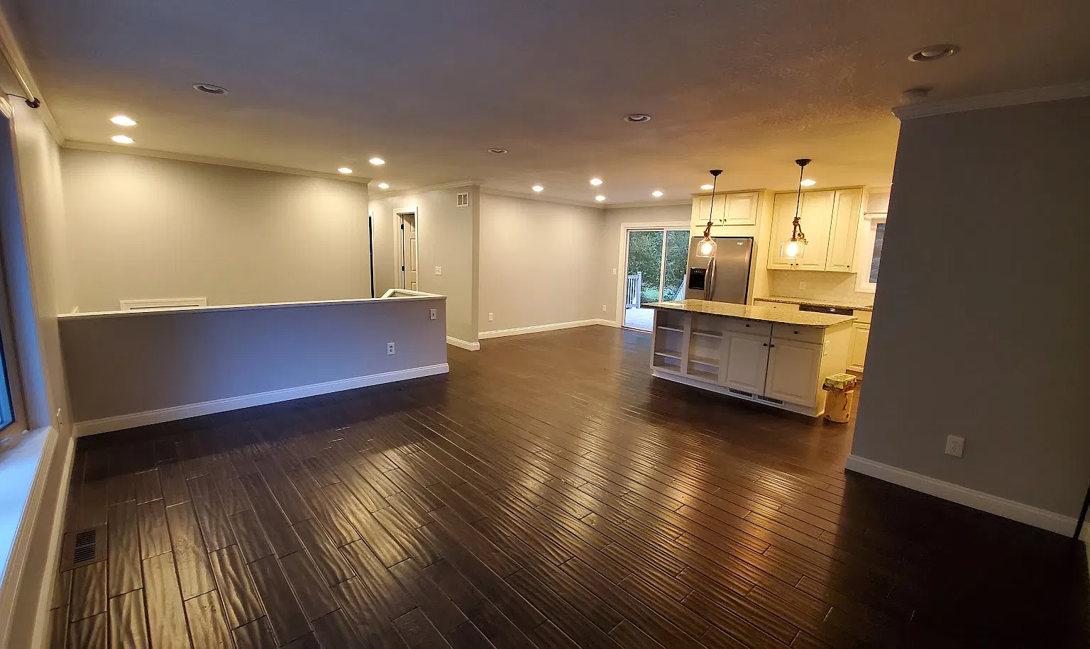 Buatiful 4BDR/2BA House for rent in Eden Prairire — Photo 4