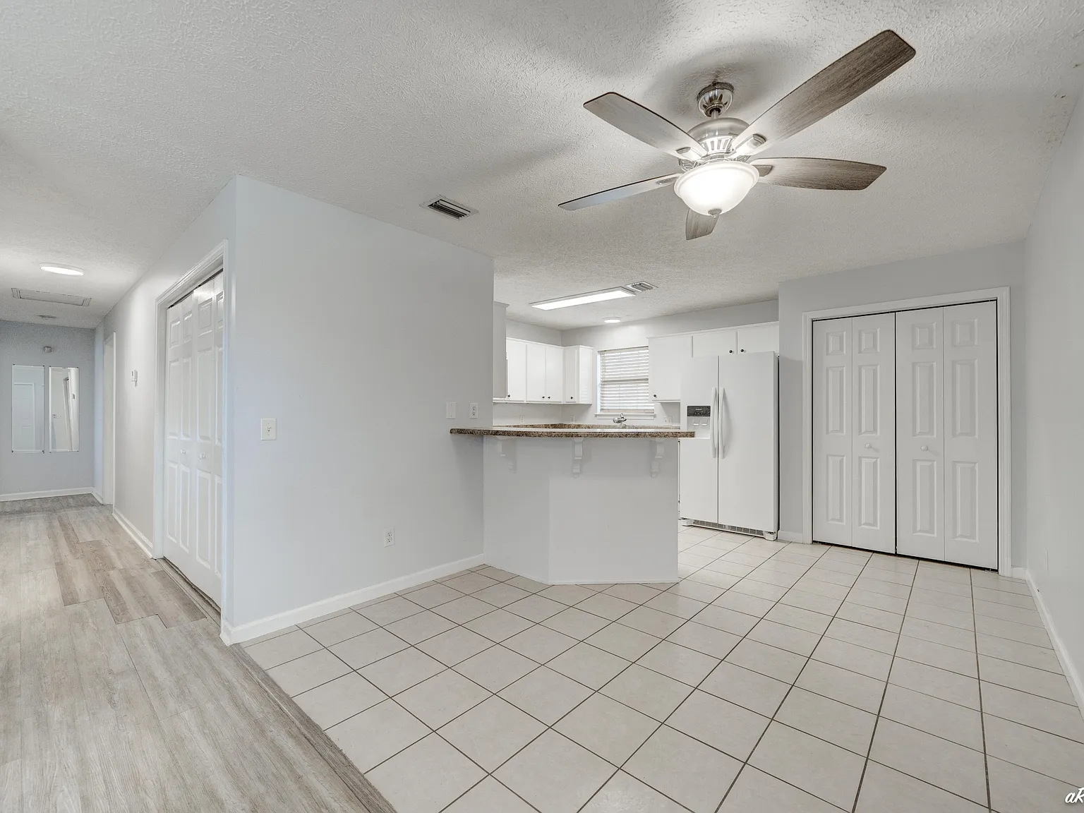 3127 Douglas Road - 1 — Photo 3