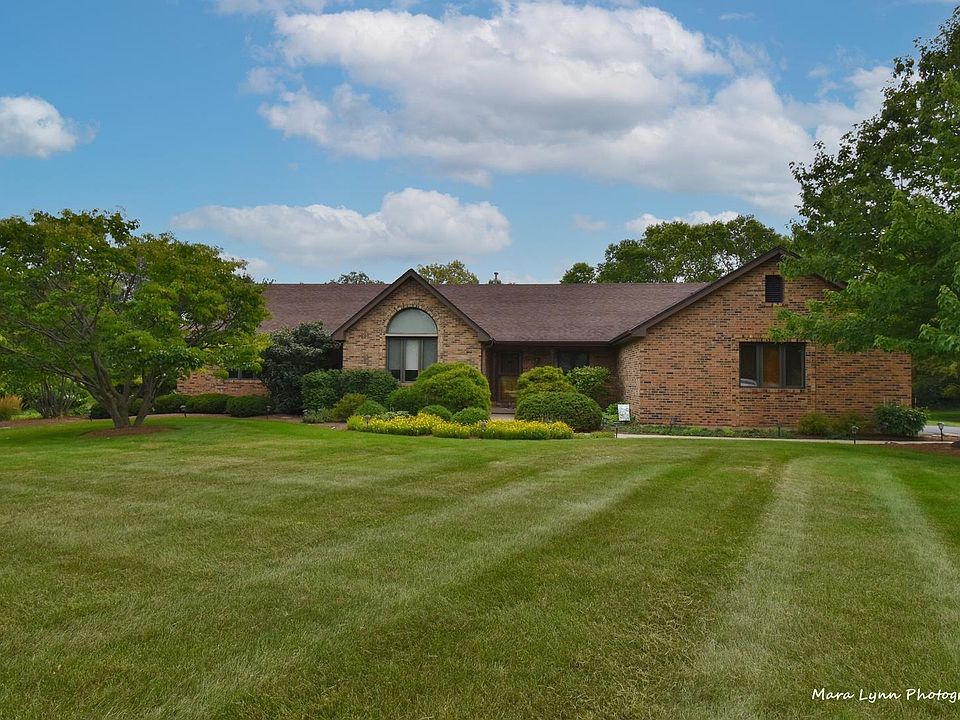1st image of 6N645 McKay Dr