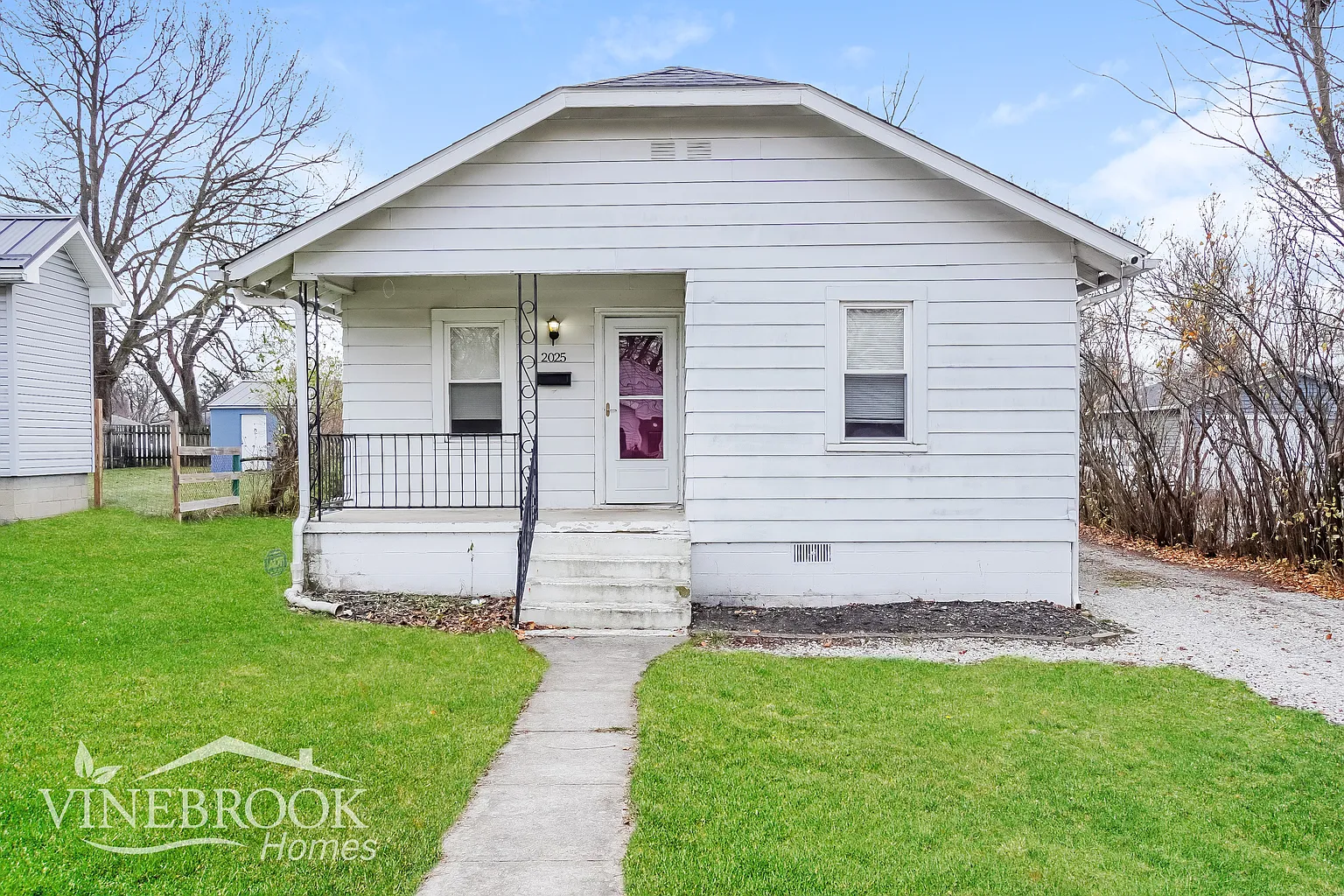 2025 Sale Rd photo 1