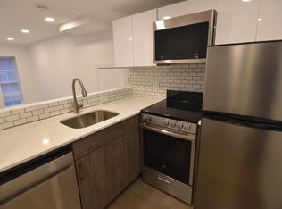 19 Phillips St #1, Boston, MA 02114