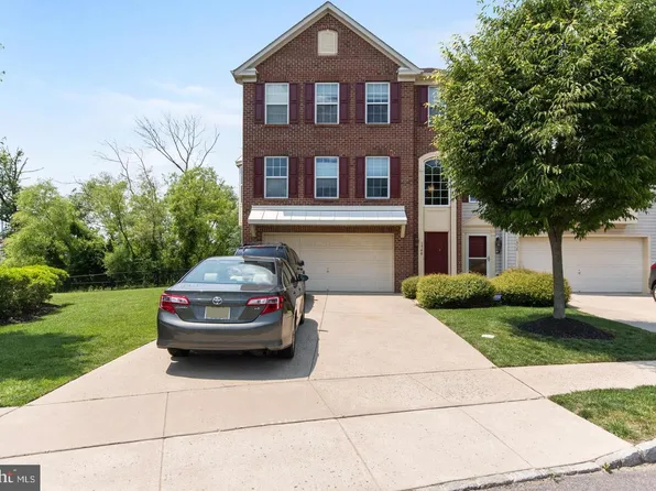 1540 Jason Dr, Riverton, NJ 08077