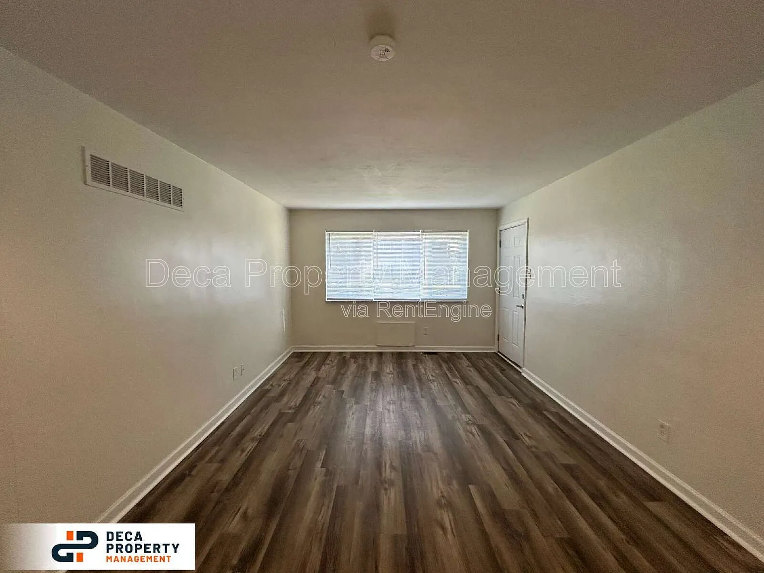 2 bed, 1.0 bath, 880 sqft, $1,100 — Photo 3