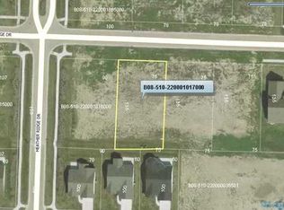 1739 Timber Ridge Dr, Bowling Green, OH 43402