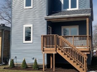 4040 Clinton Ave, Stickney, IL 60402