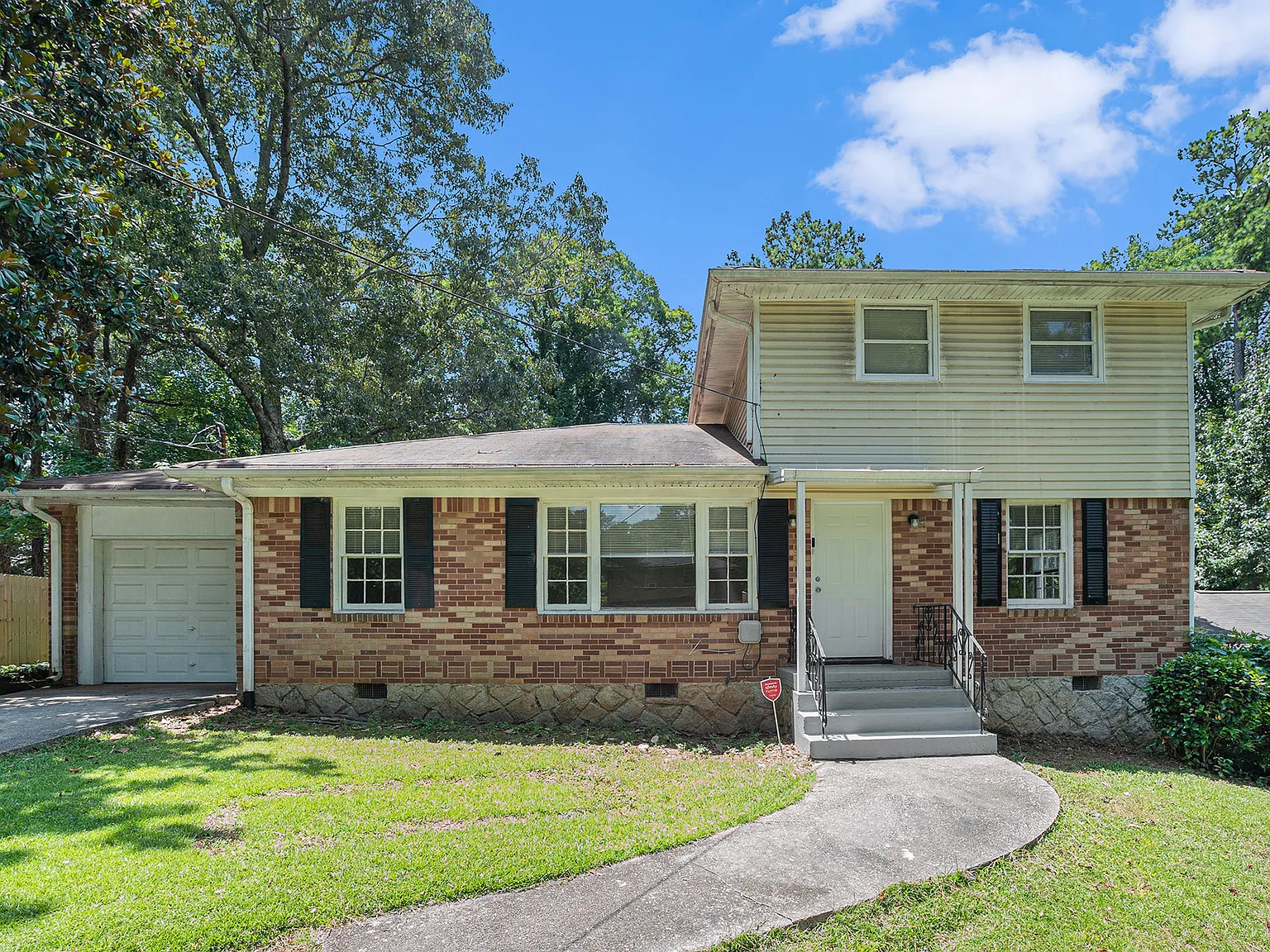 2228 Keheley Drive — Photo 4
