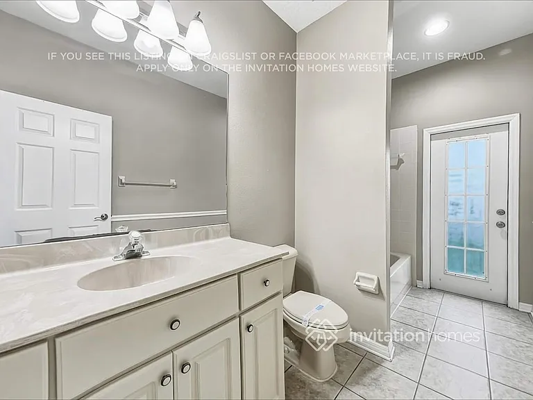 9424 Clover Glen Dr — Photo 17
