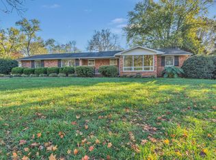 915 Alder Dr, Nashville, TN 37220
