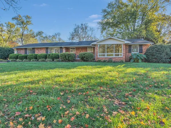 915 Alder Dr, Nashville, TN 37220