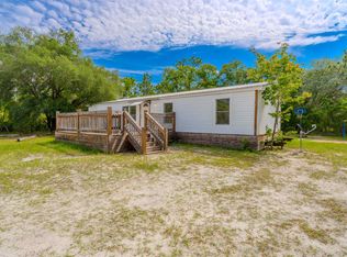 989 Lakeview Point Rd, Quincy, FL 32351