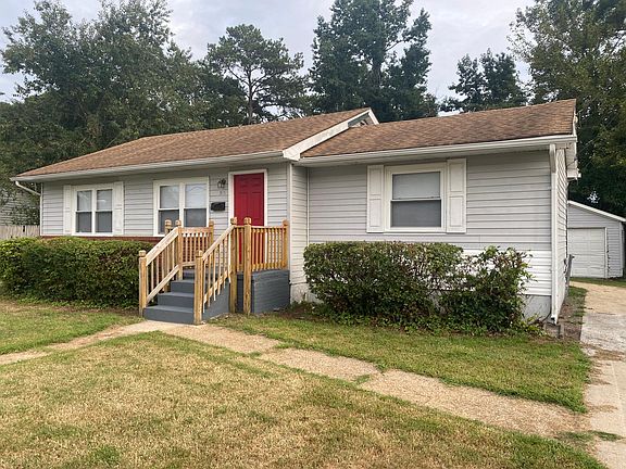 2nd image of 311 Viking St