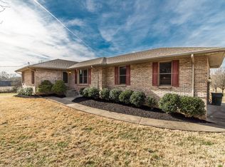 1007 Brave Hl, Castalian Springs, TN 37031