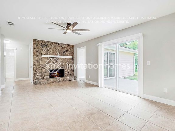 3rd image of 12761 Sun Dance Ln