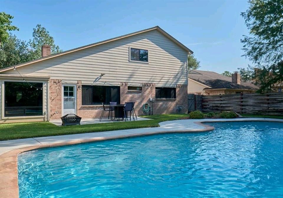 1st image of 5115 Prairie Creek Dr