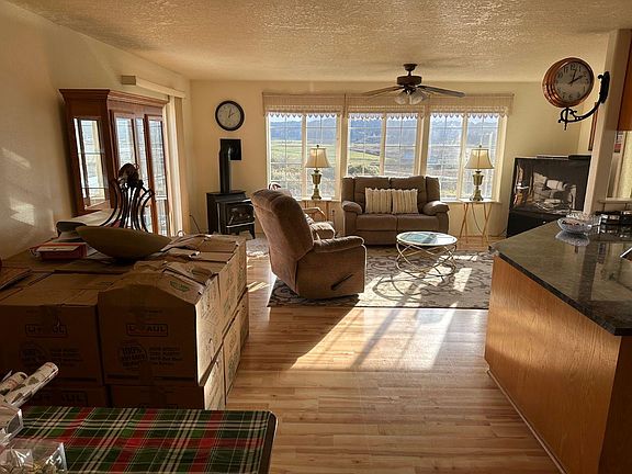 4th image of 5390 Bay Pointe Ct
