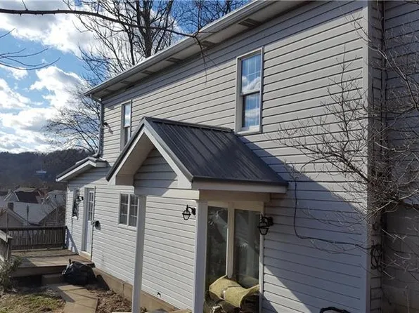 418 14th Ave, New Brighton, PA 15066