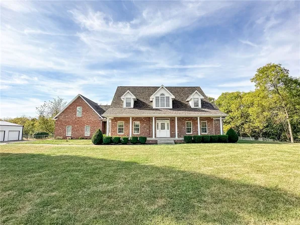 19750 E Terre Haute Rd, Paris, IL 61944