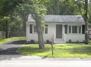 483 South St, Holbrook, MA 02343