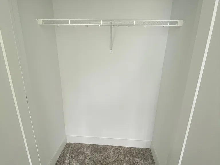2129 College Ave — Photo 17