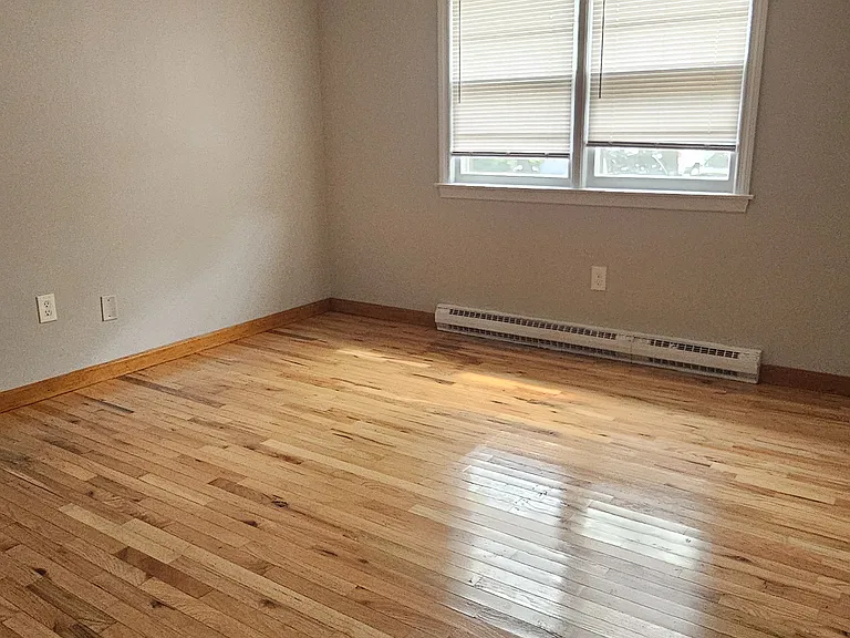 148 Bradford Ave #G — Photo 7
