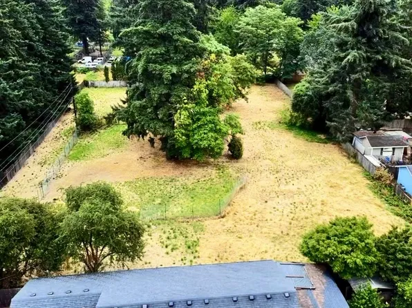 (undisclosed Address), Portland, OR 97266