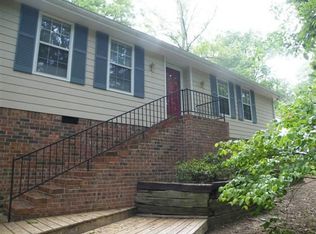 963 Signal Rd, Signal Mountain, TN 37377