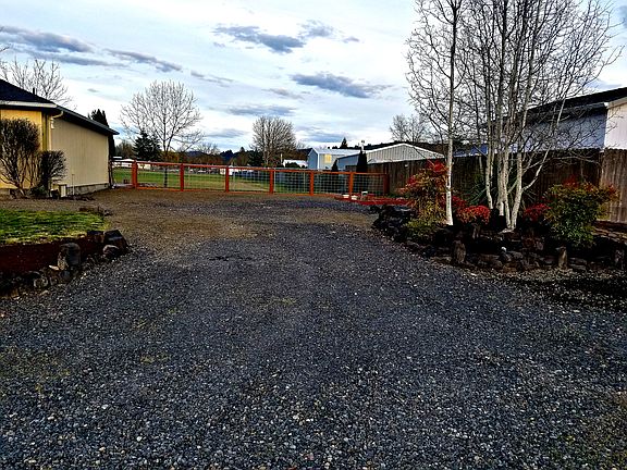 2nd image of 1071 32nd Ct