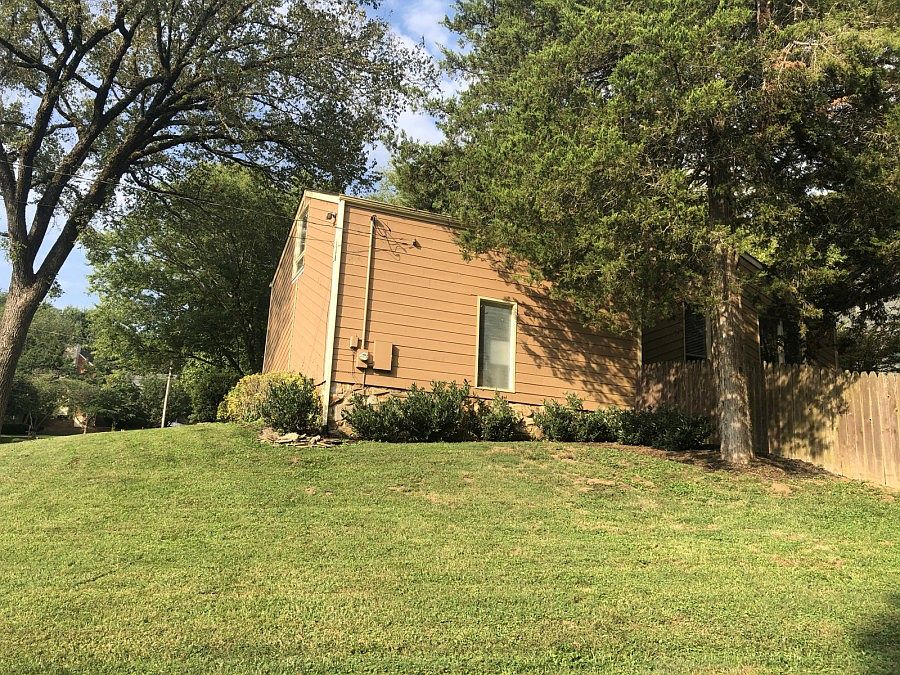 1st image of 701 Rock Harbour Ct
