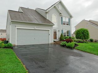5026 Dongara Ln, Clay, NY
