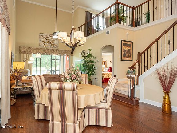 5th image of 13545 MONTECITO Place