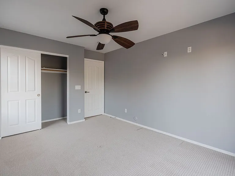 1546 E Nightingale Ln — Photo 39