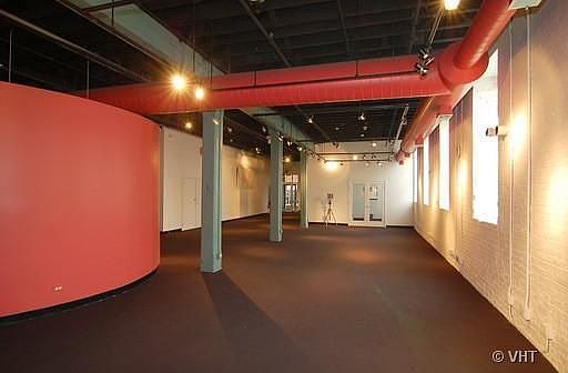 3rd image of 1147 W Ohio St Suite 503