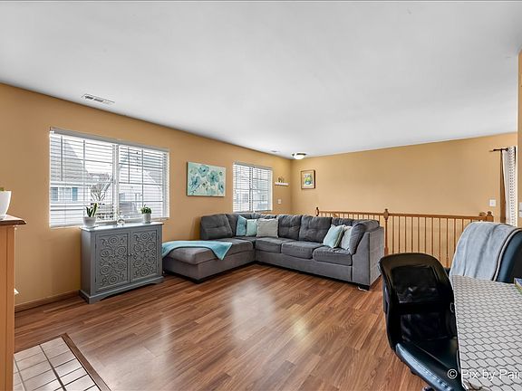 4th image of 136 Village Creek Dr #136