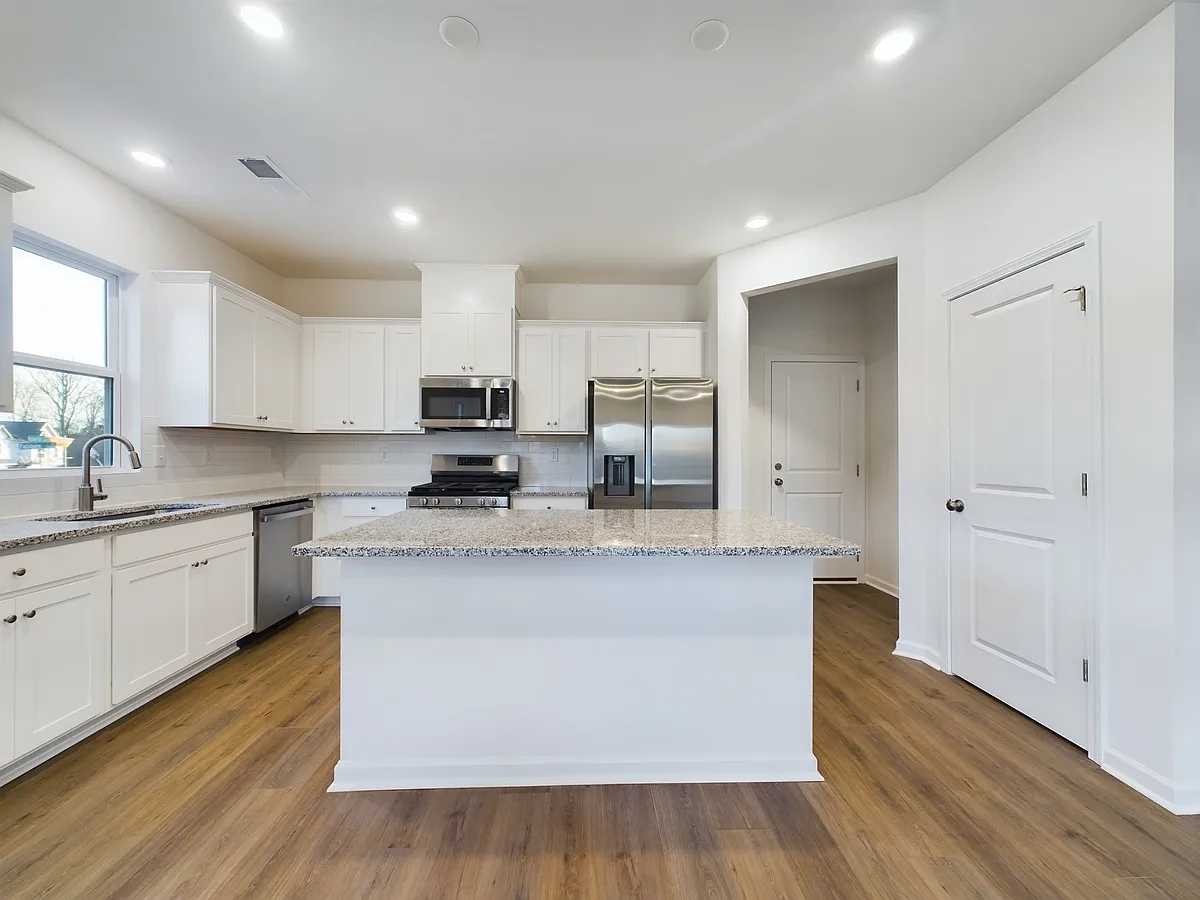 Building Photo - 5041 Falstone Dr