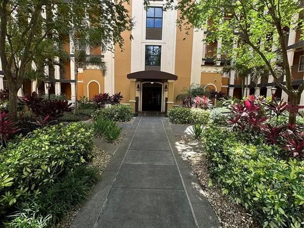 12527 Floridays Resort Dr #506, Orlando, FL 32821