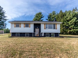 32 Saint Marys Ln, Frenchville, PA 16836