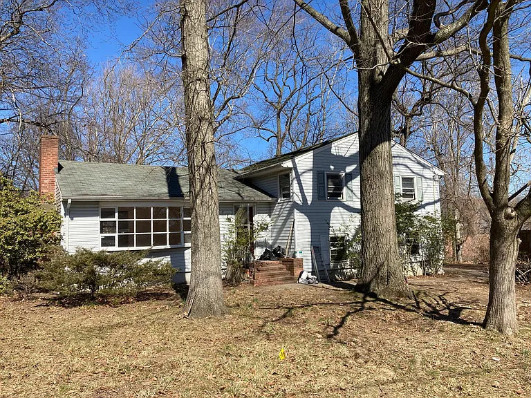 8 Linden Ct — Photo 6