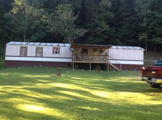 526 Upper River Rd, Danville, WV 25053