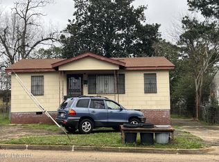 2109 W Ridgeway St, Jackson, MS 39213