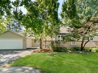 5001 W 82nd St, Burbank, IL