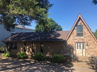 33592 Dunklin Rd, Sunrise Beach, MO 65079
