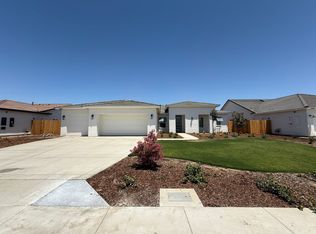 16806 Mairs Dr, Bakersfield, CA 93314