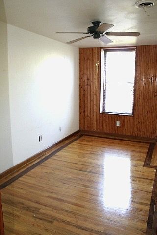 2nd image of 333 Monroe Street Sute #3A-5
