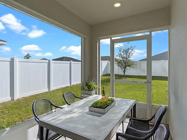 524 Scenic Bluff Blvd — Photo 19